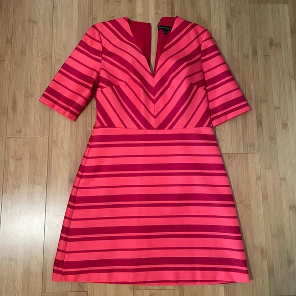 Patterned Banana Republic Dress - Picture 1 of 6
